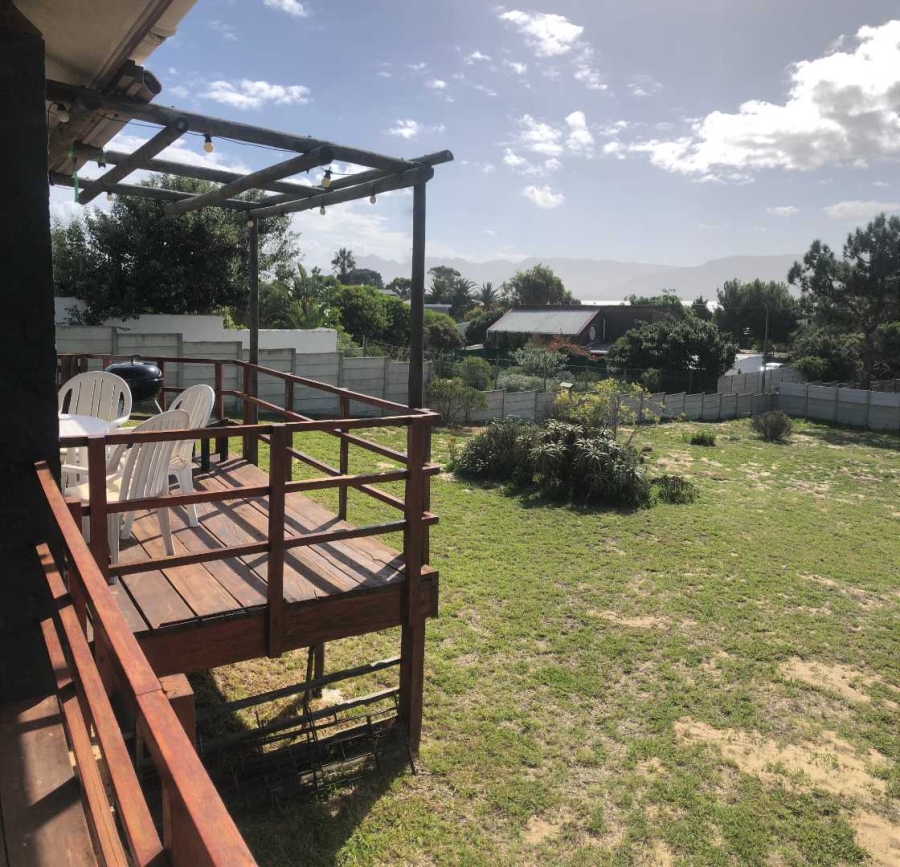 To Let 1 Bedroom Property for Rent in Fisherhaven Western Cape